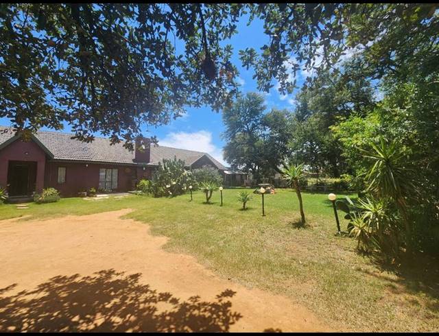 3 BEDROOM HOUSE FOR SALE IN MIDDELVLEI AH